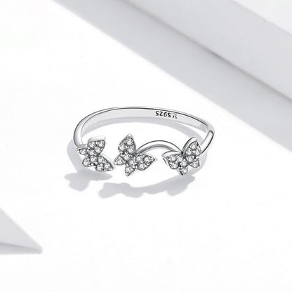 Playful Butterfly Ring - ShopLorca
